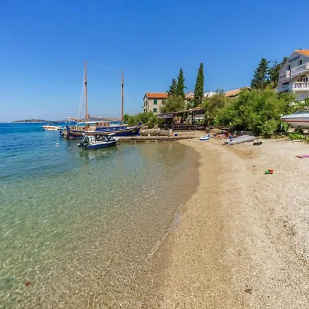 Island Memories Apartamento Prvic Sepurine