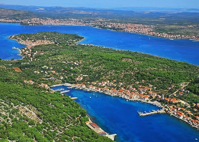 Island Memories * פרוויץ' שפורינה