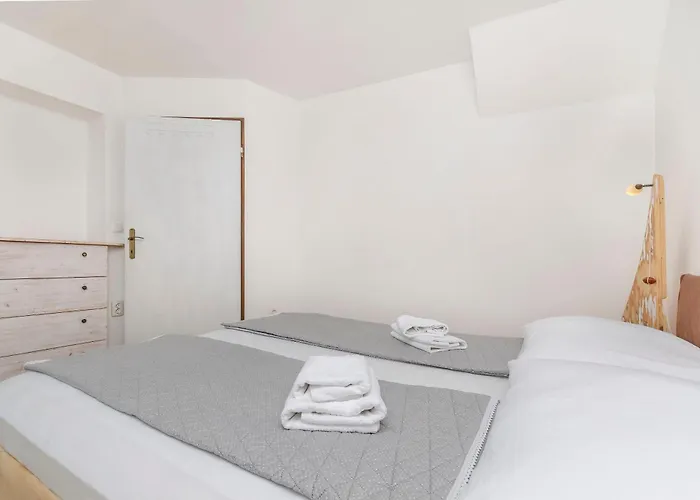 Island Memories * פרוויץ' שפורינה