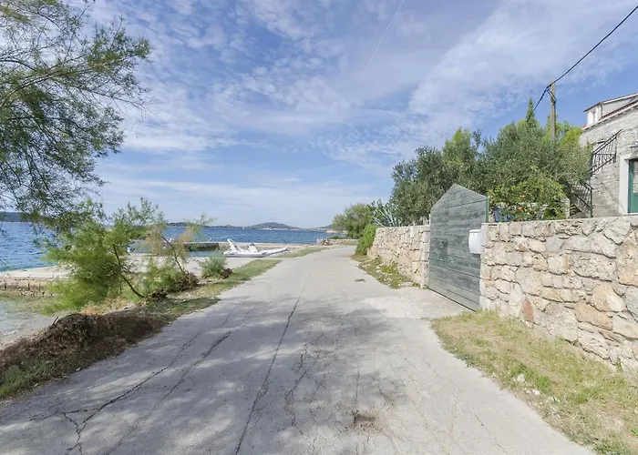 דירה Island Memories פרוויץ' שפורינה